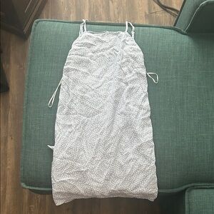 Thread & Supply White and Blue Garment